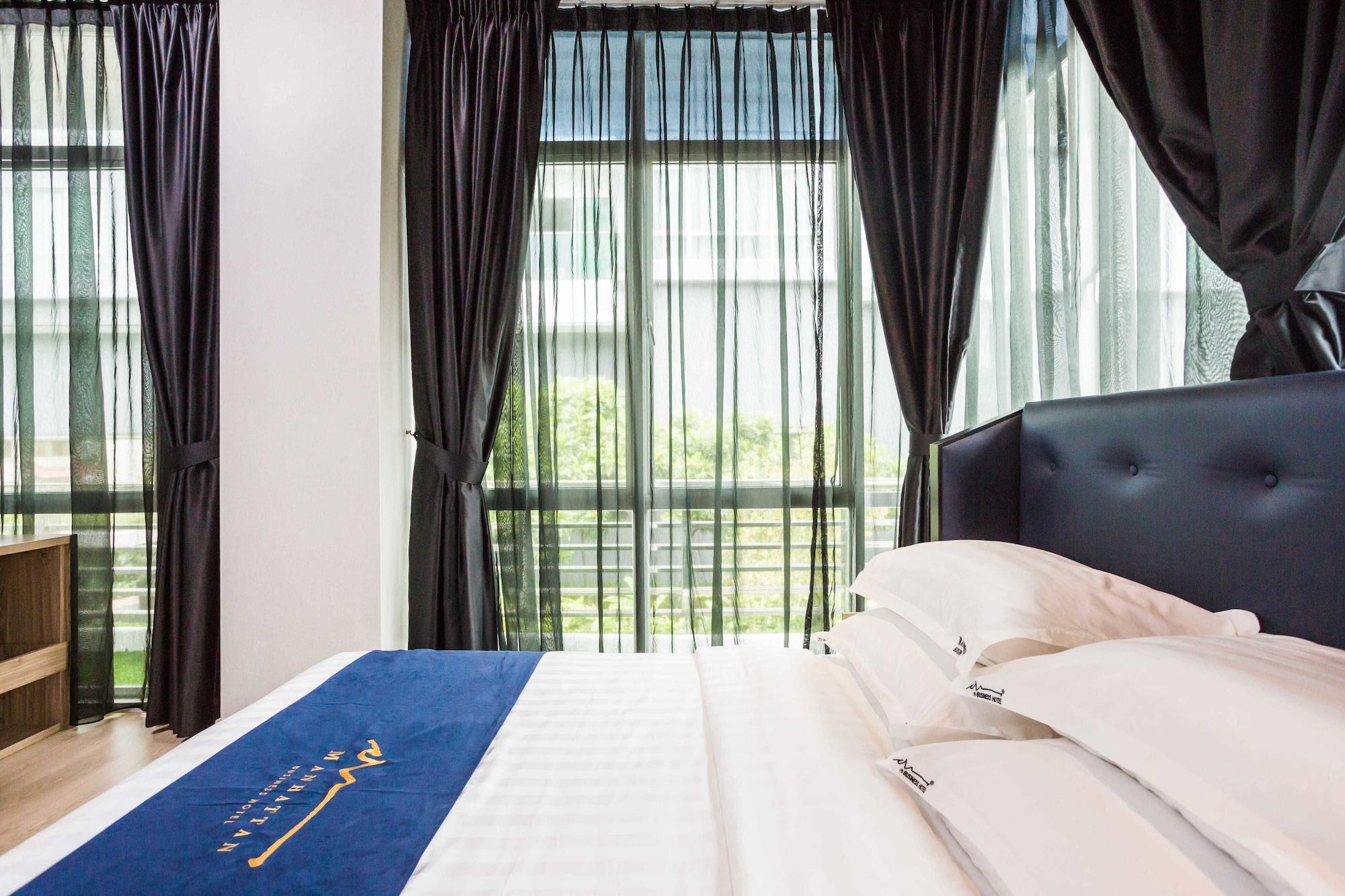 Manhattan Business Hotel Ttdi Куала-Лумпур Экстерьер фото