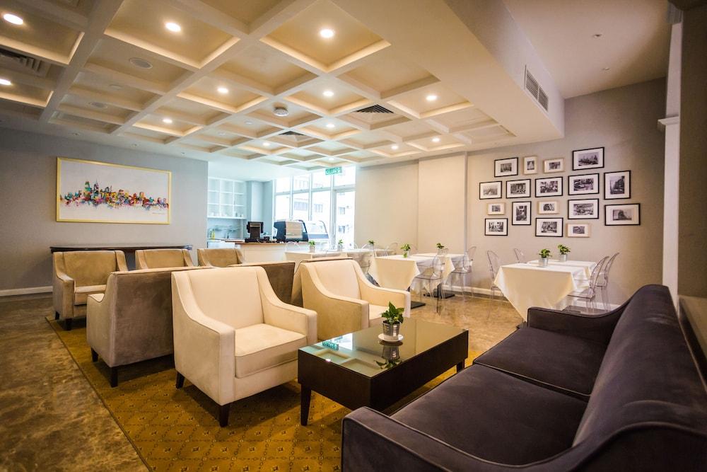 Manhattan Business Hotel Ttdi Куала-Лумпур Экстерьер фото